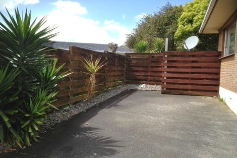 Photo of property in 3/38 Ballater Place, Highland Park, Auckland, 2010