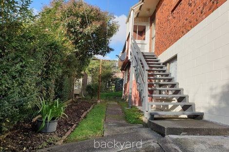 Photo of property in 1/723 Beach Road, Browns Bay, Auckland, 0630