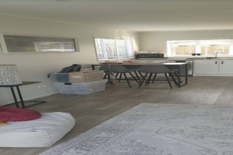 Photo of property in 189 Walter Strevens Drive, Conifer Grove, Takanini, 2112