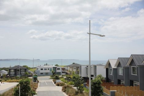 Photo of property in 84 Caldera Drive, Long Bay, Auckland, 0630