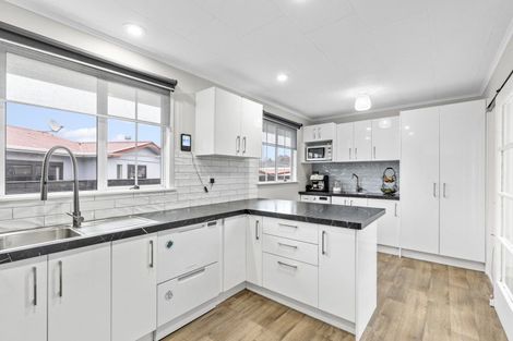 Photo of property in 24a Lethbridge Street, Feilding, 4702