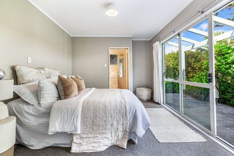 Photo of property in 3 Meynell Court, Glen Eden, Auckland, 0602
