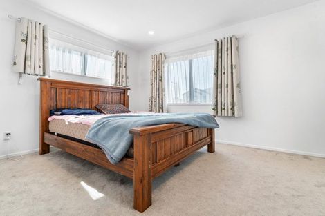 Photo of property in 3 Tumu Road, Papakura, 2110