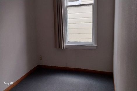 Photo of property in 15 Herald Terrace, Berhampore, Wellington, 6023