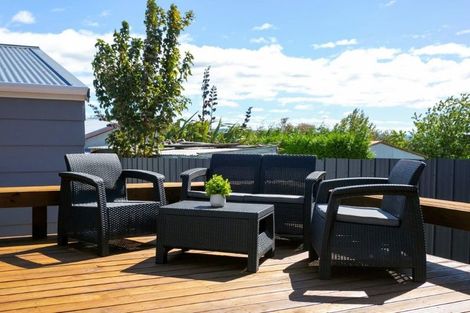 Photo of property in 76 Richmond Avenue, Richmond Heights, Taupo, 3330