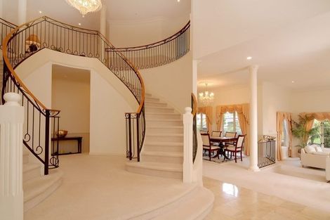 Photo of property in 26 Anaheim Boulevard, Shamrock Park, Auckland, 2016