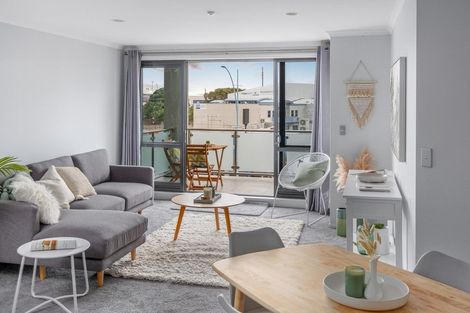 Photo of property in Paramount Apartments, 15/281 Maunganui Road, Mount Maunganui, 3116