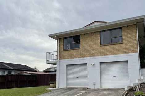 Photo of property in 34 Gilbass Avenue, Hamilton Lake, Hamilton, 3204