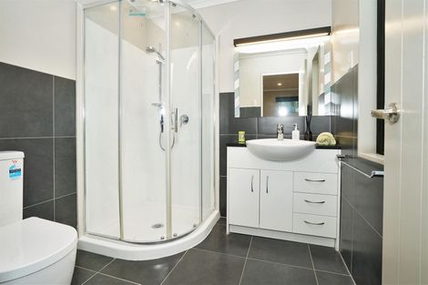 Photo of property in 2 Fasham Lane, Huntington, Hamilton, 3210