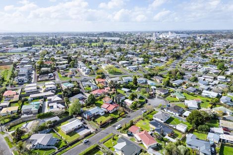 Photo of property in 13 Minifie Avenue, Melville, Hamilton, 3206