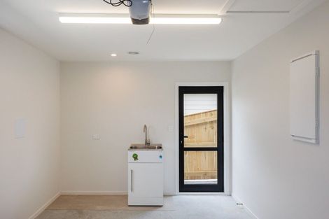 Photo of property in 68b Hedges Street, Sanson, 4817