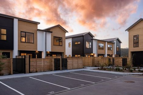 Photo of property in 93 Te Ara O Papatahi, Wainuiomata, Lower Hutt, 5014