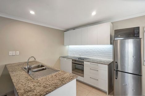 Photo of property in 8/46 Carlos Drive, Flat Bush, Auckland, 2016