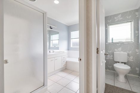 Photo of property in 48 Ocean Crest, Papamoa Beach, Papamoa, 3118