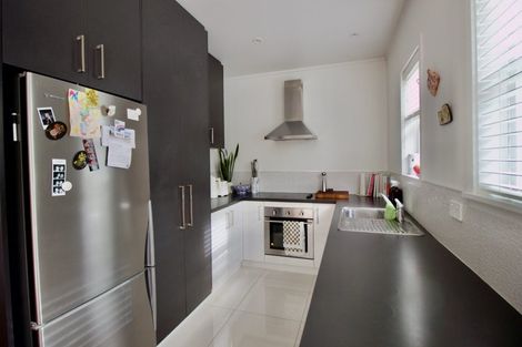 Photo of property in 245a Meola Road, Point Chevalier, Auckland, 1022