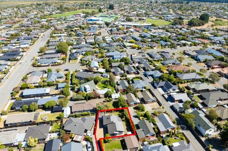 Photo of property in 1/461 Bower Avenue, Parklands, Christchurch, 8083