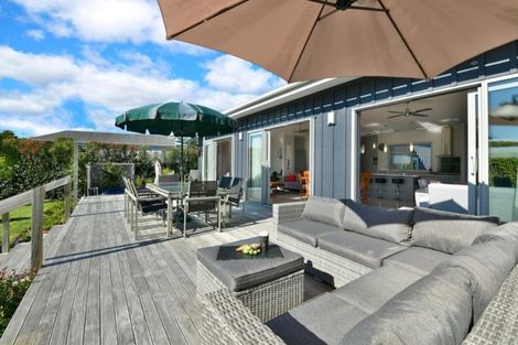 Photo of property in 962 Kahikatea Flat Road, Waitoki, Kaukapakapa, 0871