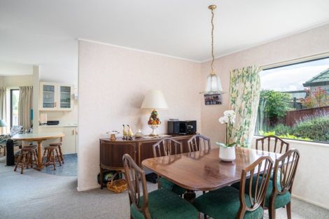 Photo of property in 87 Harvey Street, Waipahihi, Taupo, 3330