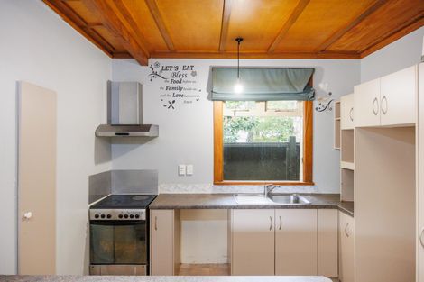 Photo of property in 374 College Street, Hokowhitu, Palmerston North, 4410
