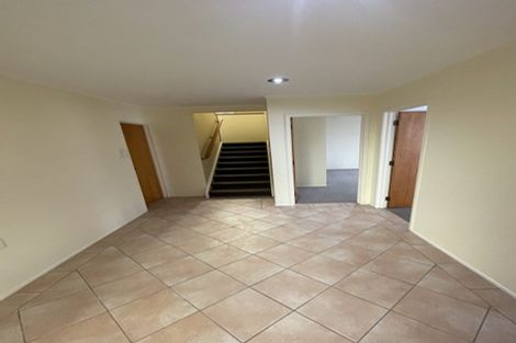 Photo of property in 2/13 Naviti Place, Browns Bay, Auckland, 0630