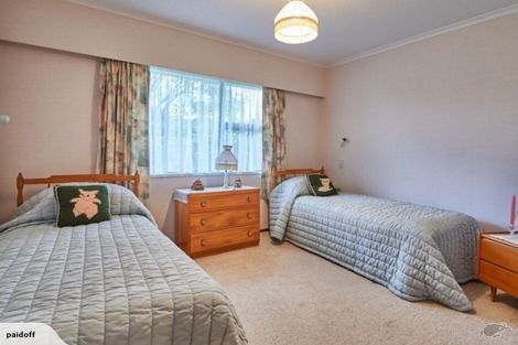 Photo of property in 22 Hind Place, Hokowhitu, Palmerston North, 4410
