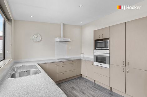 Photo of property in 101 Oxford Street, South Dunedin, Dunedin, 9012