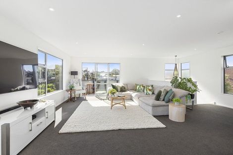 Photo of property in 22a Main Road, Titahi Bay, Porirua, 5022