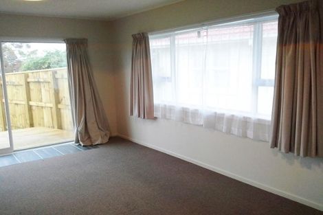 Photo of property in 2/2 Wynyard Street, Bell Block, New Plymouth, 4312