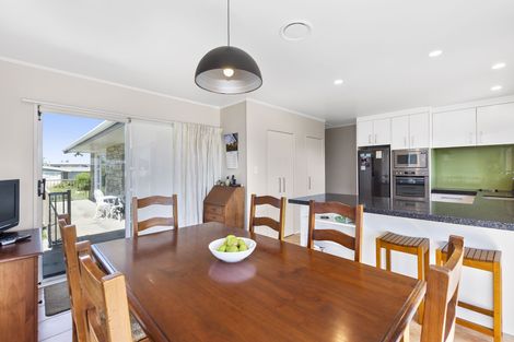 Photo of property in 15 Audrey Place, Matua, Tauranga, 3110