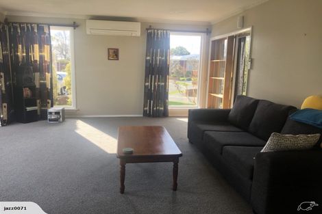 Photo of property in 4 Kilsythe Place, Bishopdale, Christchurch, 8053