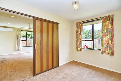 Photo of property in 2/39 Marlene Street, Casebrook, Christchurch, 8051