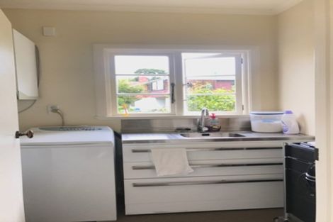 Photo of property in 25 Napier Street, Belleknowes, Dunedin, 9011