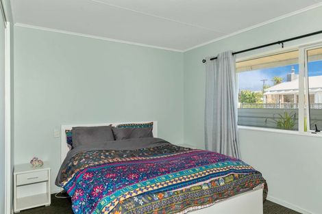 Photo of property in 8 Cook Street, Carters Beach, Westport, 7825