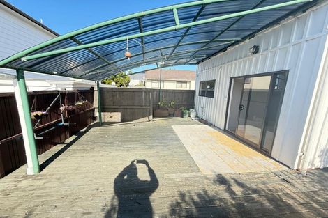 Photo of property in 1/15 Roseberry Avenue, Birkenhead, Auckland, 0626