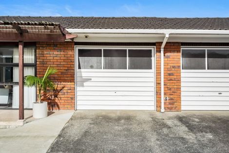 Photo of property in 2/247 Saint George Street, Papatoetoe, Auckland, 2025