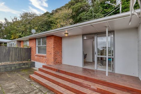 Photo of property in 5/2b Queensway, Three Kings, Auckland, 1024