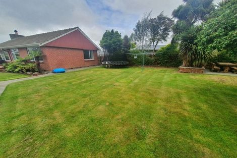 Photo of property in 26 Clipper Place, Redwood, Christchurch, 8051