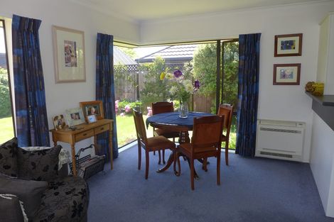 Photo of property in 37b Briarmont Street, Avondale, Christchurch, 8061