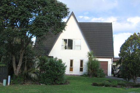 Photo of property in 7 Bacot Place, Howick, Auckland, 2014