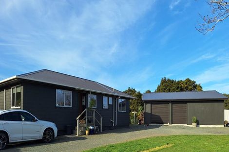 Photo of property in 752 Settlement Road, Hakaru, Wellsford, 0975