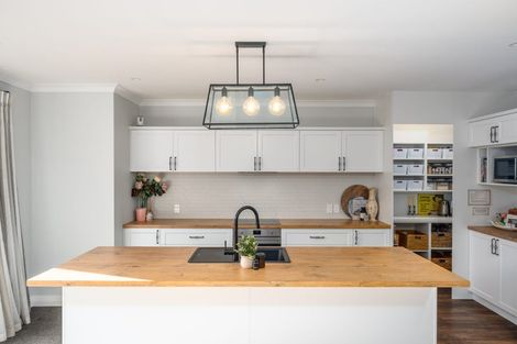 Photo of property in 131 Melksham Drive, Churton Park, Wellington, 6037