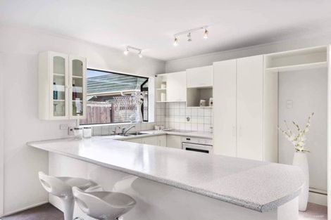 Photo of property in 2/12 Imogene Way, Half Moon Bay, Auckland, 2012