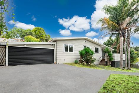 Photo of property in 36 Beaudine Avenue, Glenfield, Auckland, 0629