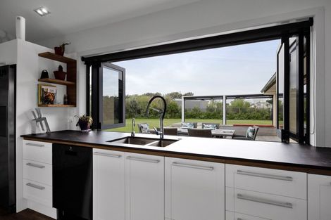 Photo of property in 164 Brown Road, Brixton, Waitara, 4382