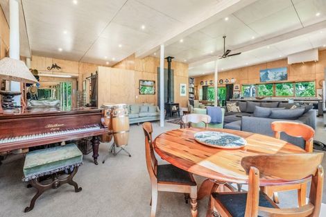 Photo of property in 193 Whitecliffs Road, Whitecliffs, Coalgate, 7673