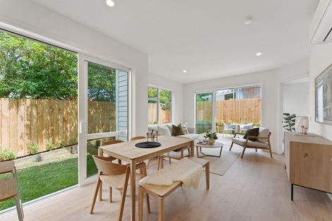 Photo of property in 4c Towra Place, Botany Downs, Auckland, 2010