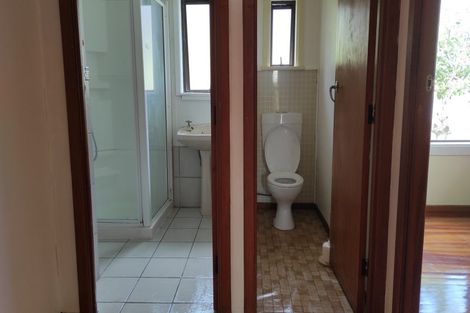 Photo of property in 26 Millbrook Road, Henderson, Auckland, 0612