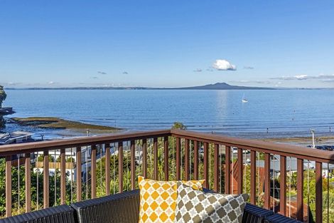 Photo of property in 29 Oban Road, Browns Bay, Auckland, 0630