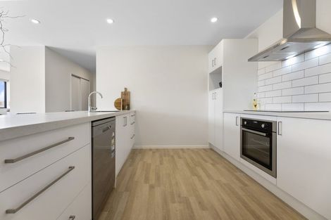 Photo of property in 100 Hagart-alexander Drive, Mosgiel, 9024