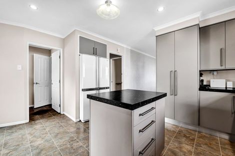 Photo of property in 22 Rosendale Avenue, Spotswood, New Plymouth, 4310